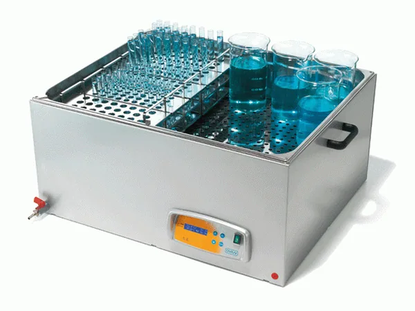Laboratory oil bath with digital control
