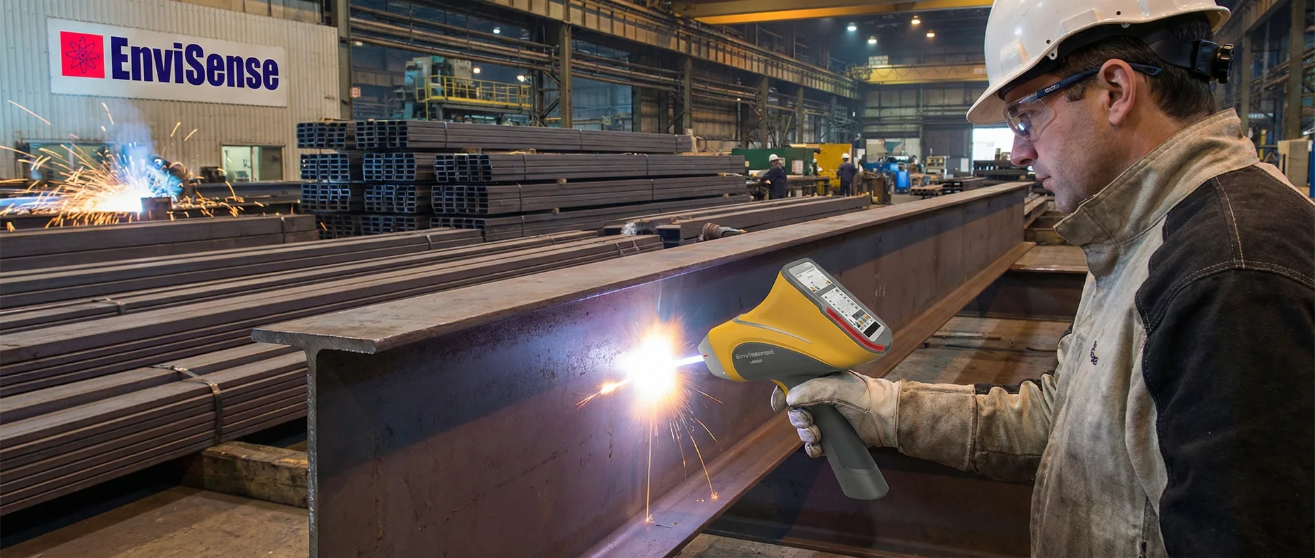 Measuring the elemental composition of steel with a handheld LIBS analyser in an industrial plant