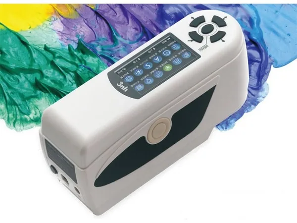 NH300 portable colorimeter with 8/d geometry