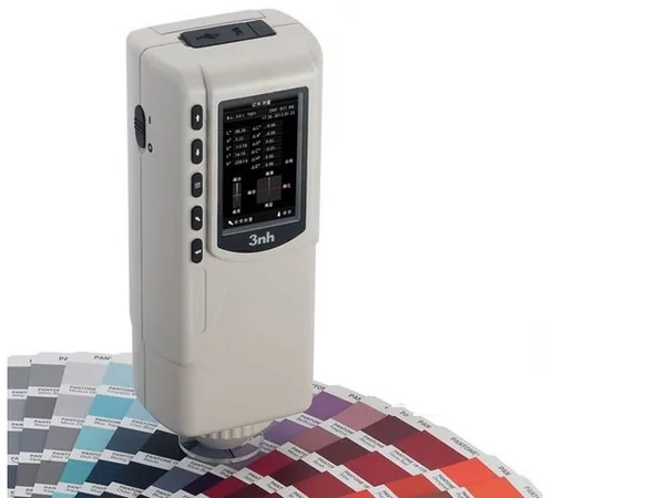 NR110 difference colorimeter with a vertical design