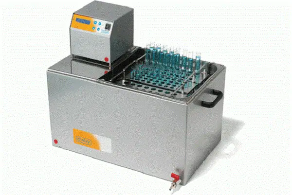 OvanTherm H water bath with a thermostat