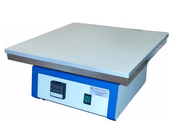 Large laboratory heater with an aluminium plate