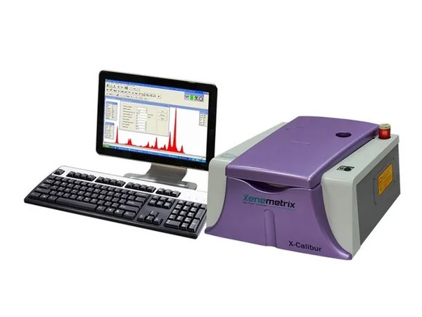 Spektrometr XRF X-Calibur o dużej mocy lampy